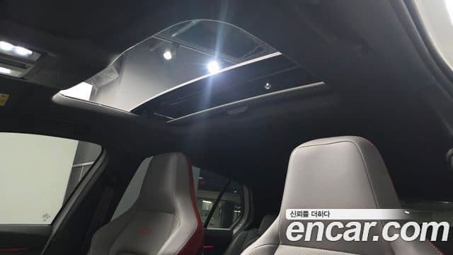 Volkswagen Golf 2023 — фото 16 из 20