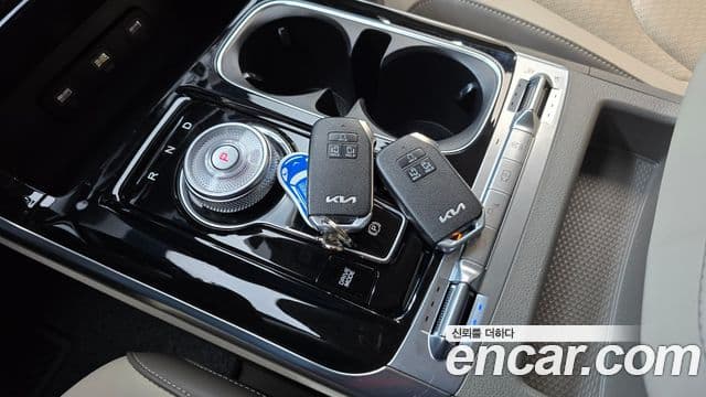 Kia Carnival 2021 — Şəkil 9/20