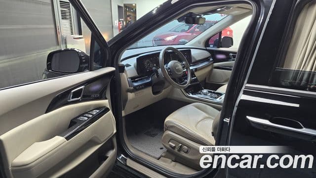 Kia Carnival 2021 — Şəkil 10/20