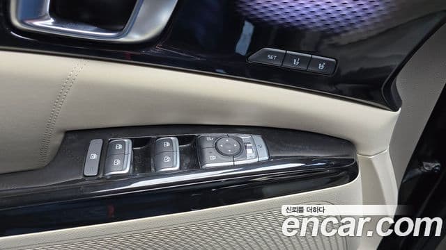 Kia Carnival 2021 — Şəkil 14/20