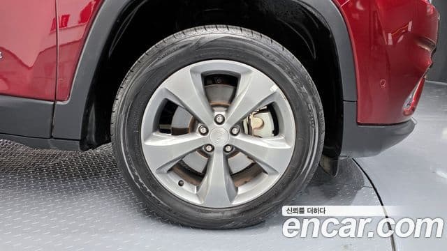 Jeep Cherokee 2020 — ფოტო 5/20
