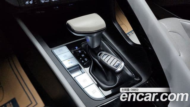 Hyundai Avante 2020 — ფოტო 9/20