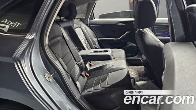 Volkswagen Jetta 2024 — Şəkil 12/20
