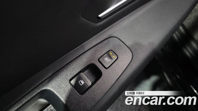 Hyundai The New Avante Hybrid 2021 — ფოტო 18/20