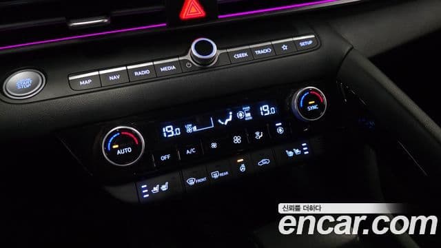 Hyundai The New Avante Hybrid 2021 — ფოტო 20/20