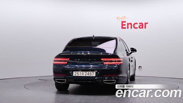 Genesis G80 2022 — Şəkil 14/20