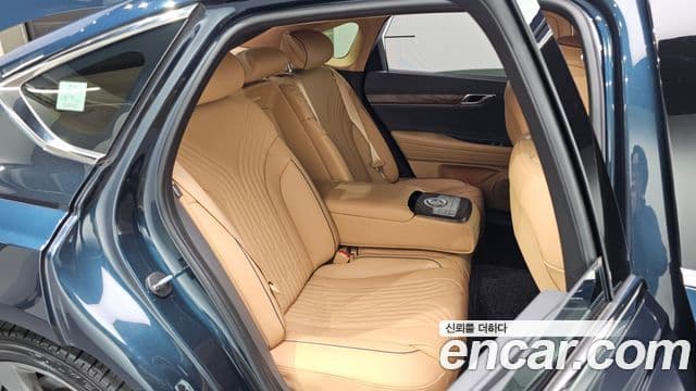 Genesis Electrified G80 2022 — ფოტო 12/20