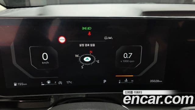 Kia Carnival 2024 — Фото 8/20
