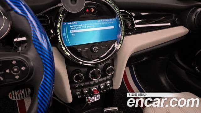 Mini Cooper S Convertible 2023 — фото 14 из 20
