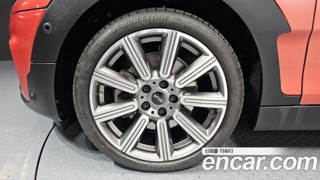 Mini Cooper S Clubman 2020 — ფოტო 5/20