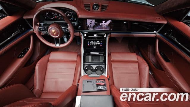 Porsche Panamera 2025 — ფოტო 7/20