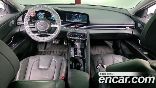 Hyundai The New Avante Hybrid 2020 — Photo 16/20
