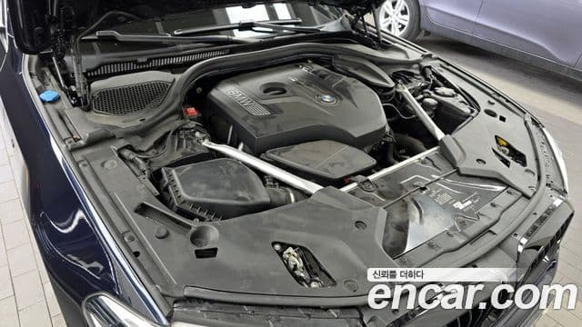 BMW 5 Series 2019 — Şəkil 2/20