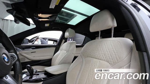 BMW 5 Series 2019 — Şəkil 4/20