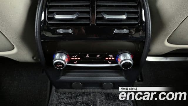 BMW 5 Series 2019 — Şəkil 10/20