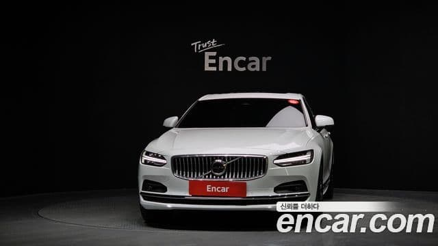 Volvo S90 2023 — Photo 14/20