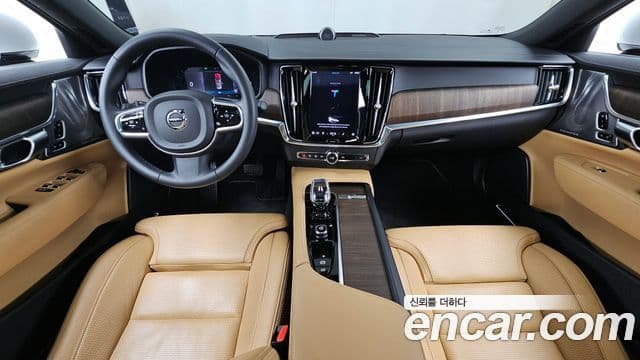 Volvo S90 2023 — Photo 10/20