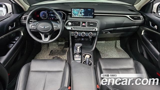 Genesis G70 2022 — ფოტო 19/20
