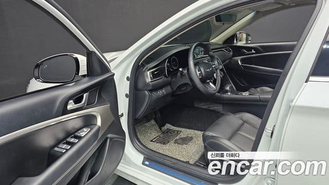 Genesis G70 2022 — ფოტო 11/20