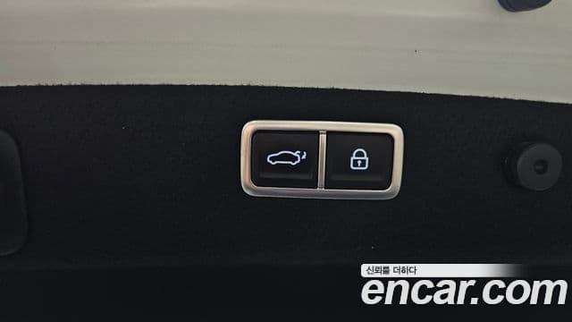 Genesis G70 2022 — ფოტო 2/20