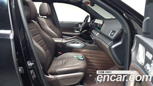 Mercedes-Benz GLS-Class 2023 — Фото 10/20