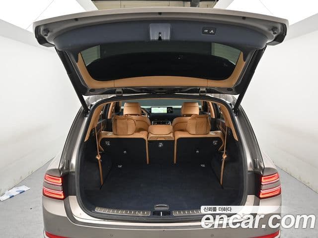 Genesis GV80 2020 — ფოტო 19/20