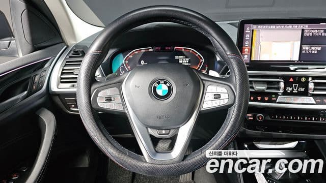 BMW X4 2022 — Photo 4/20