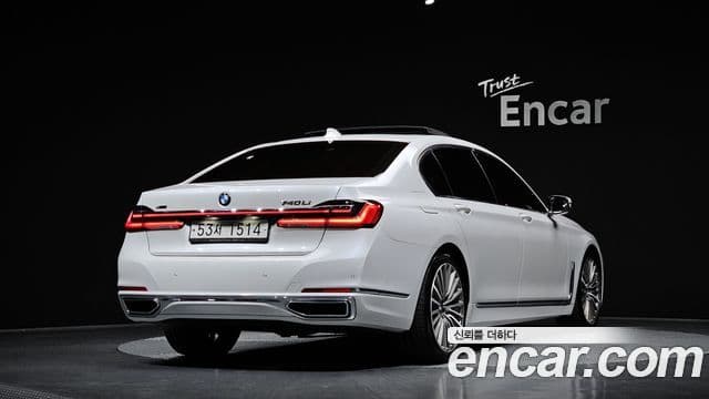 BMW 7 Series 2019 — ფოტო 2/20