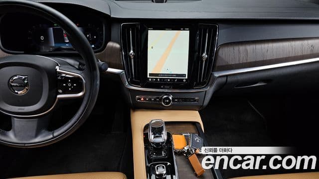 Volvo S90 2022 — ფოტო 14/20