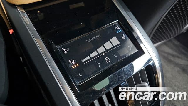 Volvo S90 2022 — ფოტო 18/20