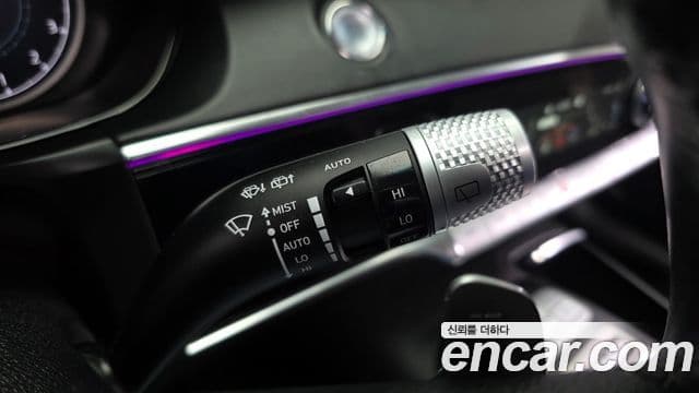 Genesis GV70 2022 — фото 17 из 20