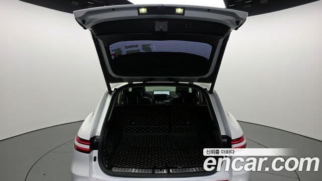 Genesis GV70 2022 — фото 20 из 20