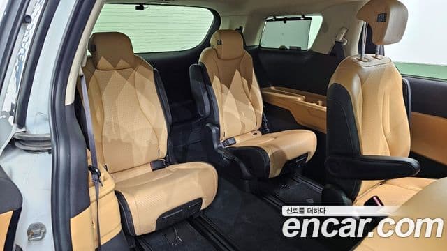 Kia Carnival 2022 — Şəkil 12/20