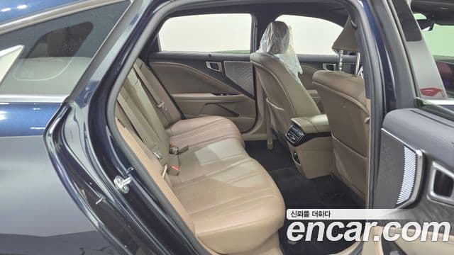 Kia K8 2022 — ფოტო 12/20