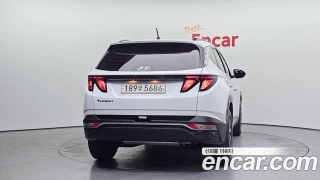 Hyundai Tucson Hybrid 2021 — Photo 9/20