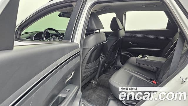 Hyundai Tucson Hybrid 2021 — Photo 19/20