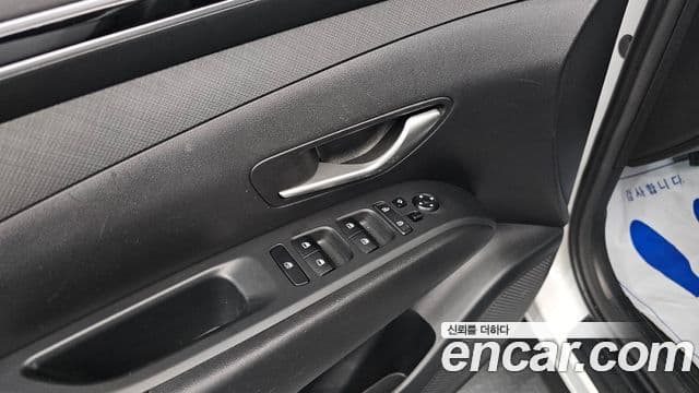 Hyundai Tucson Hybrid 2021 — Photo 2/20