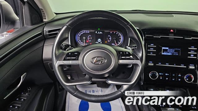 Hyundai Tucson Hybrid 2021 — Photo 13/20