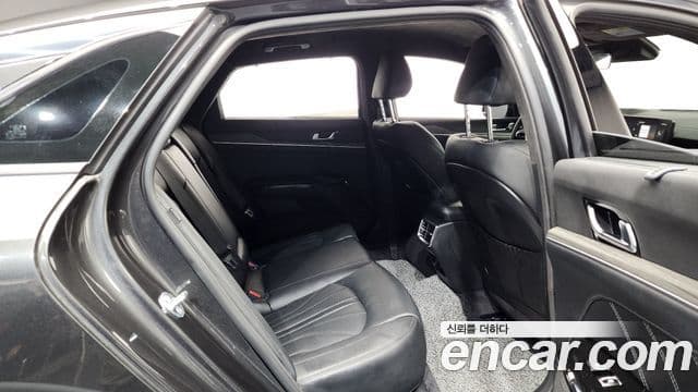 Kia K5 2024 — фото 12 из 20
