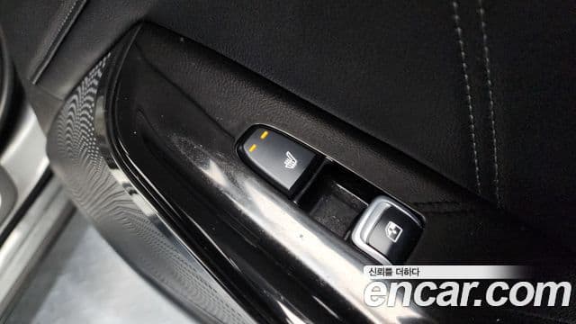 Kia K5 2024 — ფოტო 19/20