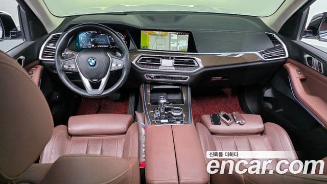 BMW X5 2022 — ფოტო 7/20