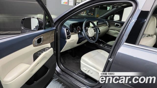 Kia Sorento 2022 — ფოტო 10/20