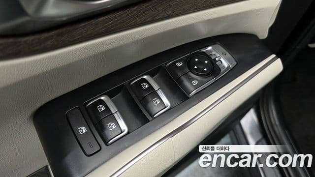 Kia Sorento 2022 — ფოტო 14/20