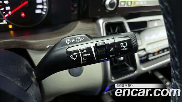 Kia Sorento 2022 — ფოტო 16/20