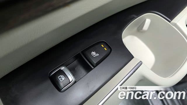 Kia Sorento 2022 — ფოტო 18/20
