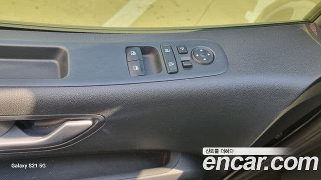 Hyundai Staria 2023 — Şəkil 12/20