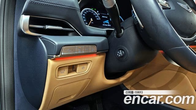 Genesis GV80 2021 — ფოტო 15/20