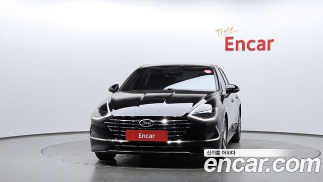 Hyundai Sonata Hybrid 2019 — ფოტო 2/20