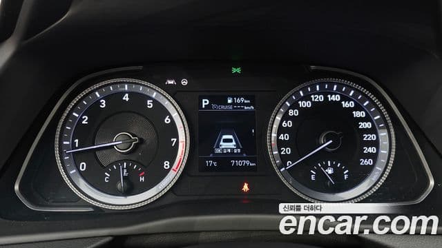 Hyundai Sonata Hybrid 2019 — ფოტო 13/20
