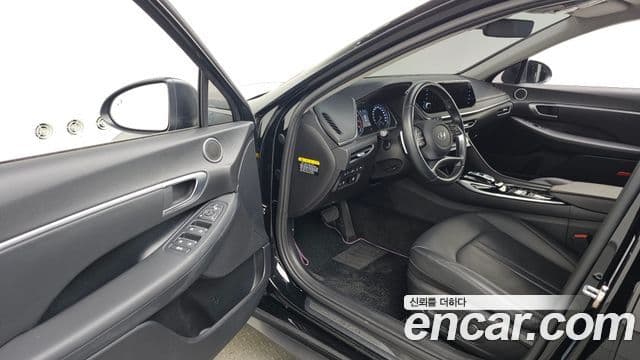 Hyundai Sonata Hybrid 2019 — ფოტო 19/20